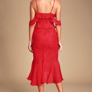 Lulu's Dresses - Dance of Romance Red Lace Cold-Shoulder Midi Dress Lulu's Dresses - Dance of Romance Red Lace Cold-Shoulder Midi Dress